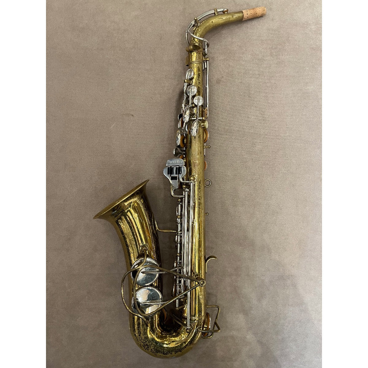 Buescher Aristocrat Series IV altsaxofoon 471049