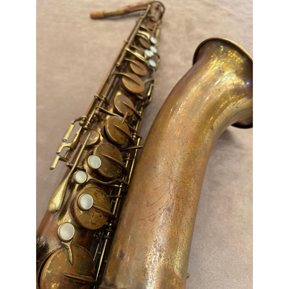Buescher Aristocrat tenorsaxofoon 9950